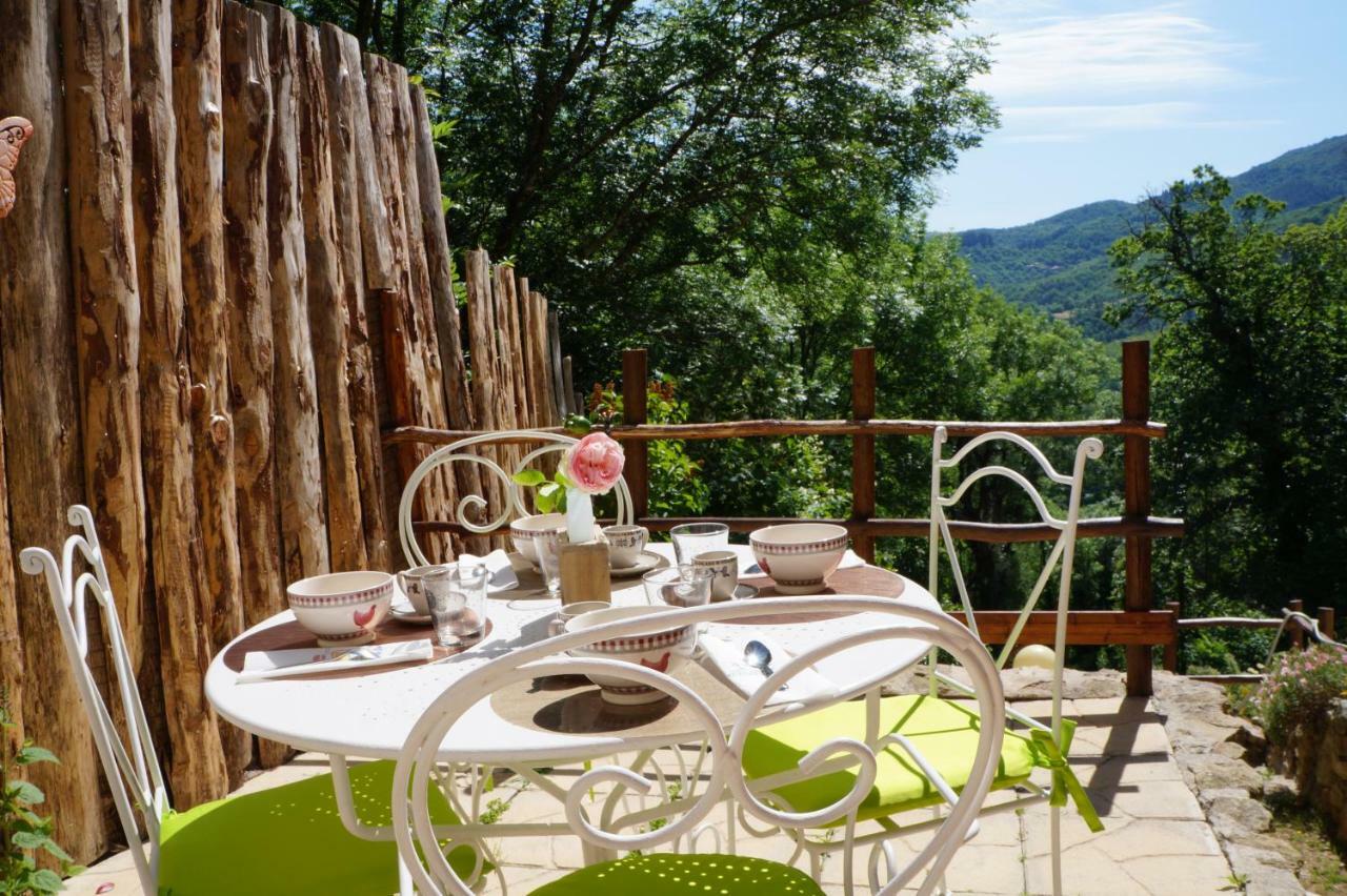 Gite **** "Le Refuge Des Fees" Saint-Julien-du-Gua Εξωτερικό φωτογραφία